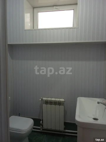 Сдается дом, Гусарс...