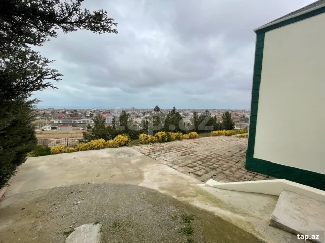Bağ evi, Novxanı qəs.