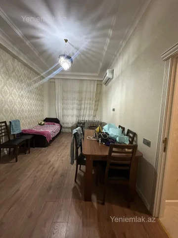 Mənzil Kirayə verilir