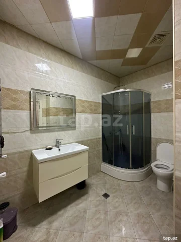 2-otaqlı yeni tikili, Azadlıq pr....