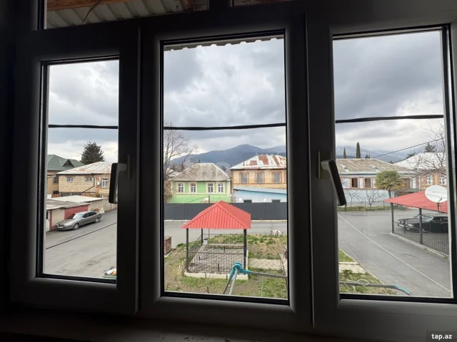 3-otaqlı mənzil, Zaqatala r., 55 ...