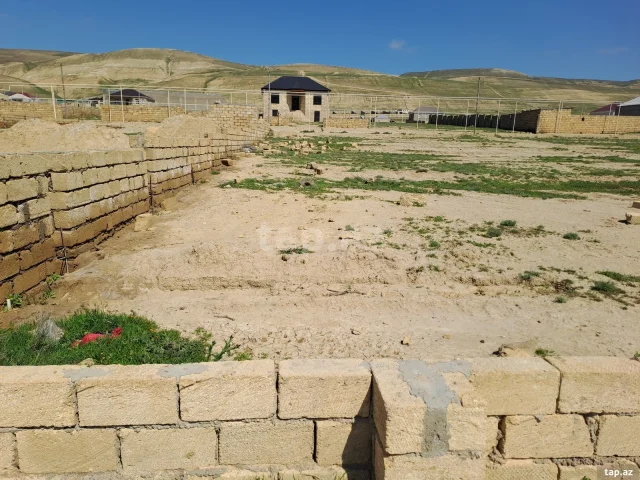 2 sot torpaq sahəsi, Qobu qəs.
