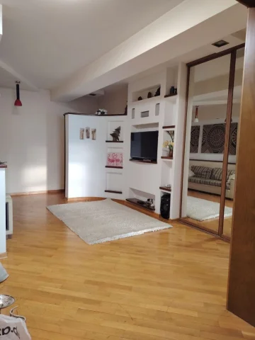 Mənzil Kirayə verilir