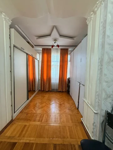 Mənzil Kirayə verilir