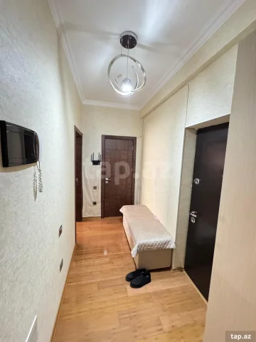 2-otaqlı yeni tikili, 6-cı mkr. q...