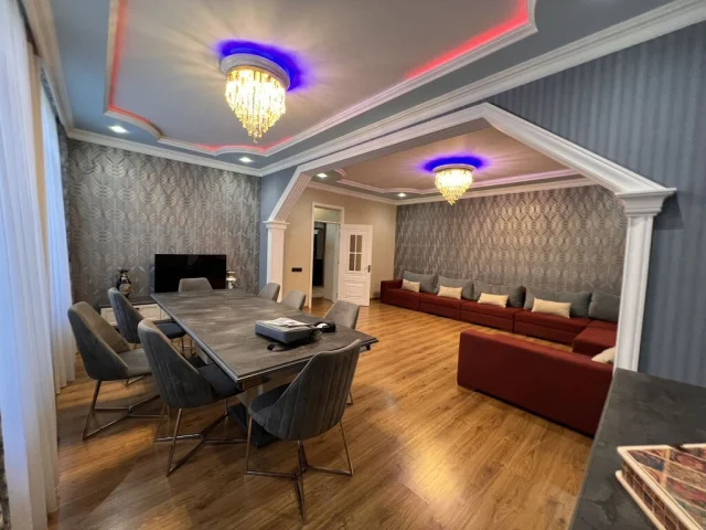 Həyət/Bağ Evi, Villa Satılır