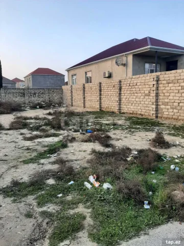 2 sot torpaq sahəsi, Y. Suraxanı ...