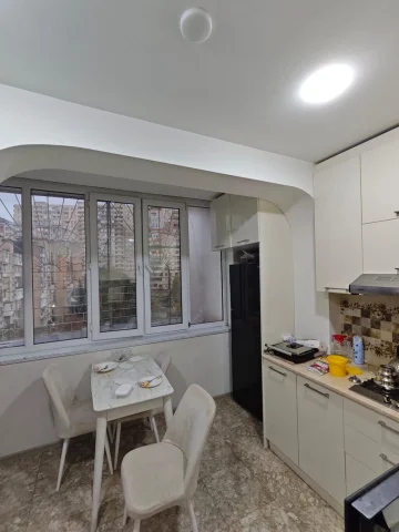 Mənzil Satılır