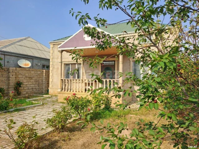 Həyət evi, Binə qəs.