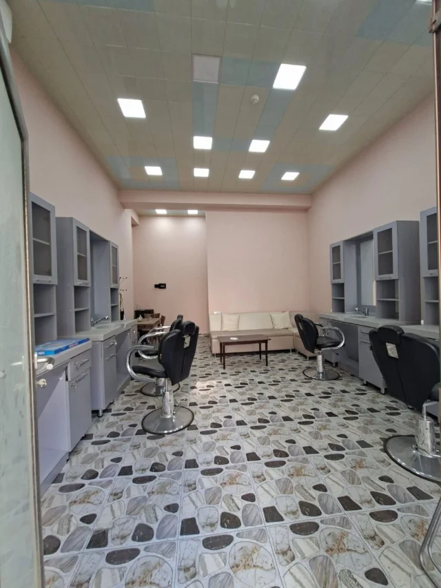 Digər Kommersiya Əmlakı Kirayə verilir