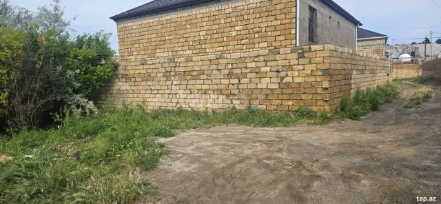 1.5 sot torpaq sahəsi, Corat qəs.