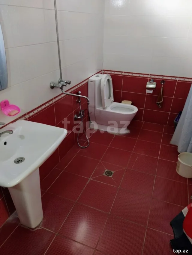 Həyət/Bağ Evi, Villa Kirayə verilir