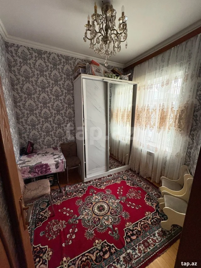 Həyət evi, Binə qəs.