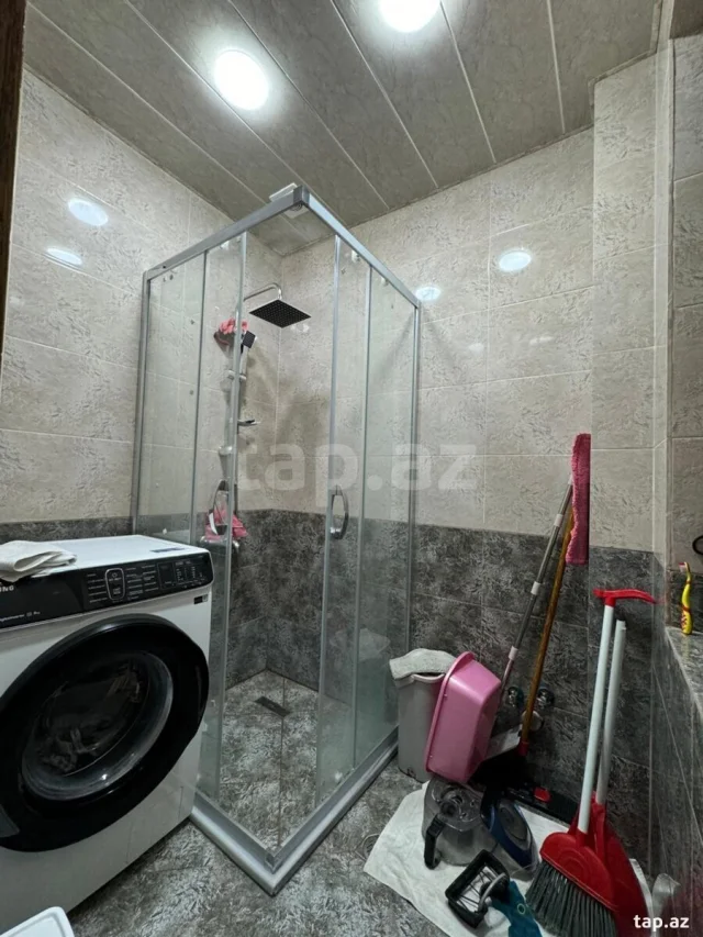 3-otaqlı mənzil, Bakıxanov qəs....
