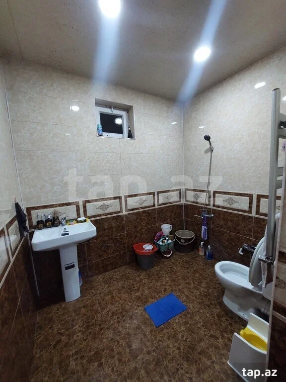 Həyət evi, Hövsan qəs.